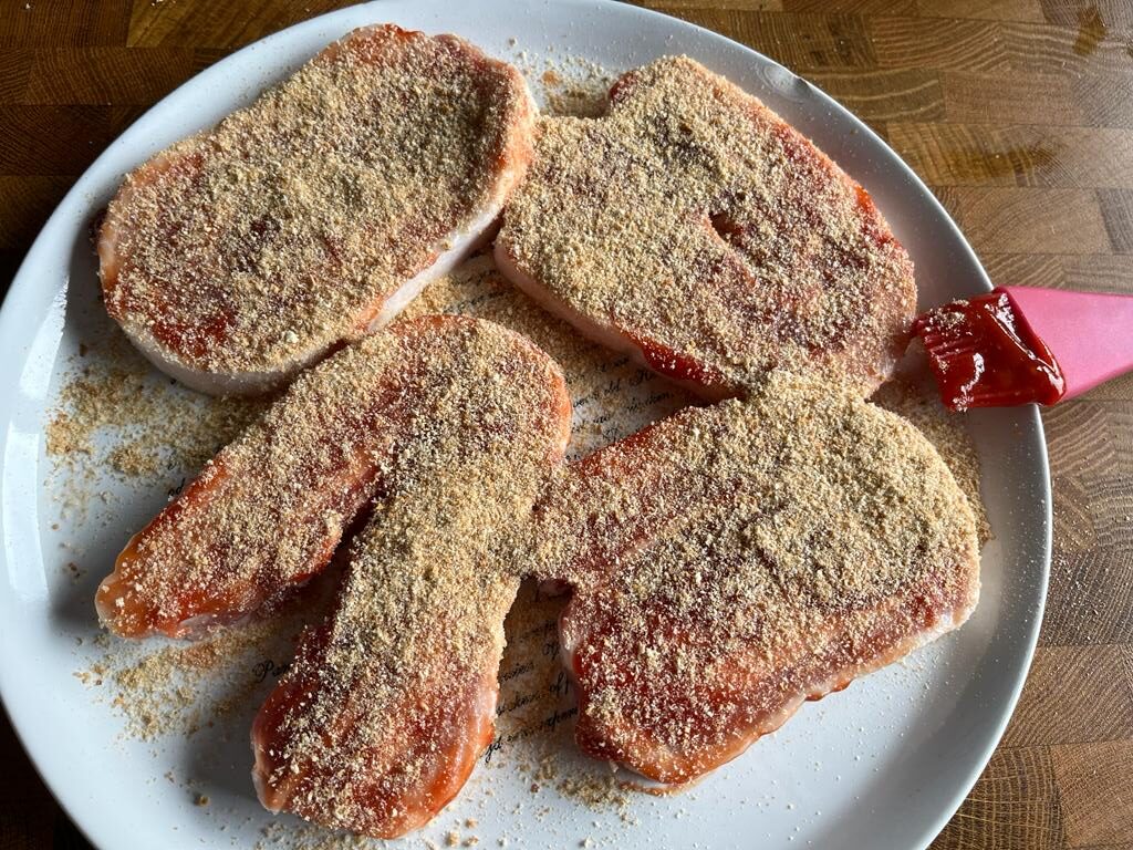 Hamburger/Speklap gepaneerd met Ketchup