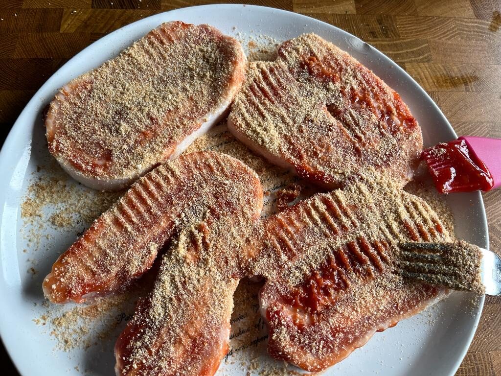 Hamburger/Speklap gepaneerd met Ketchup